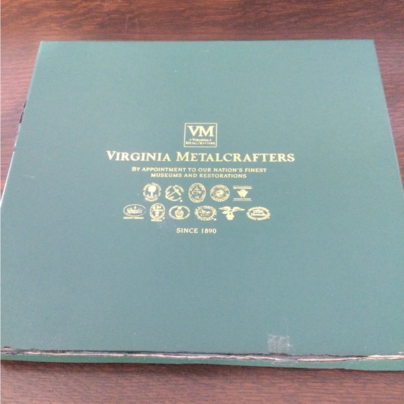 Brass Merry Christmas Trivet by Virginia Metalcrafters - Picture 7 of 7